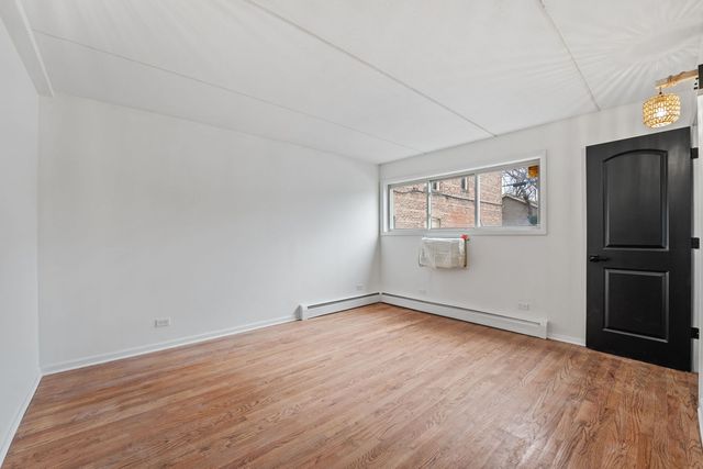 914 N Austin Boulevard A5, Oak Park, IL 60302