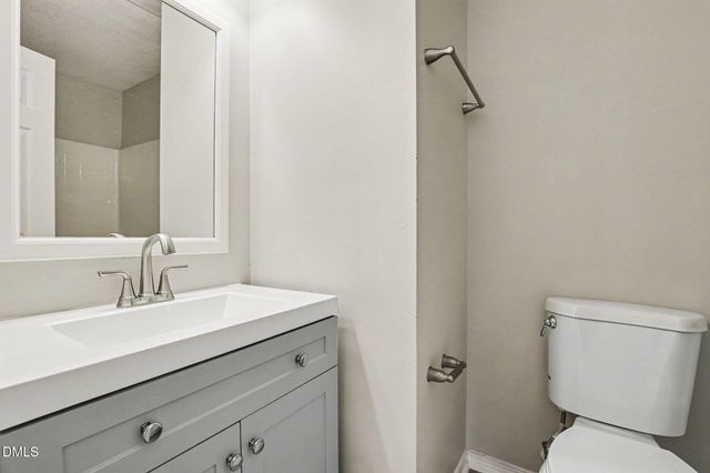 6101 Saybrooke Drive, Raleigh, NC 27604