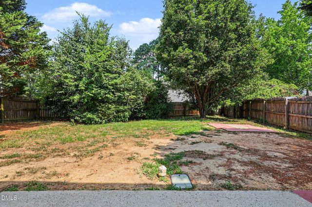 6101 Saybrooke Drive, Raleigh, NC 27604