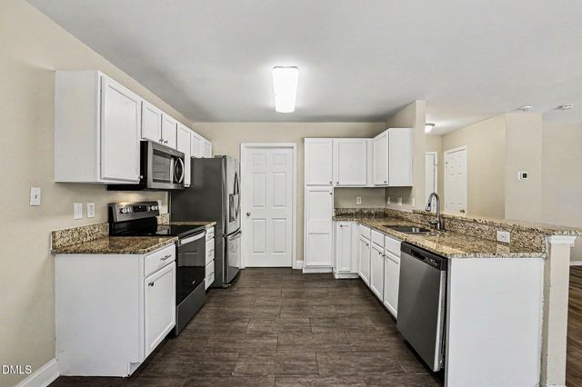 6101 Saybrooke Drive, Raleigh, NC 27604
