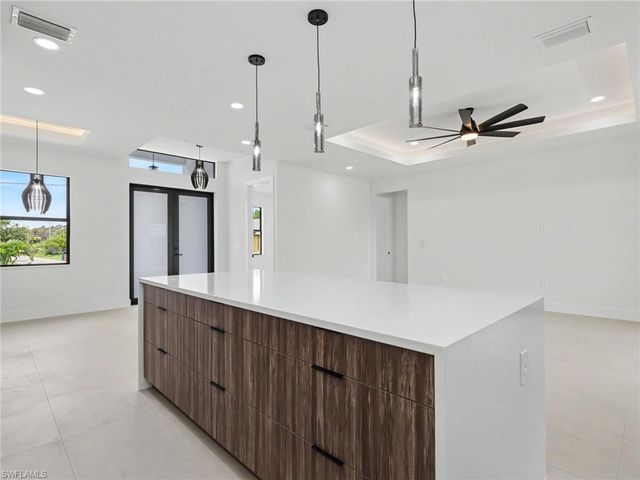 913 Joponica AVE S, Lehigh Acres, FL 33974