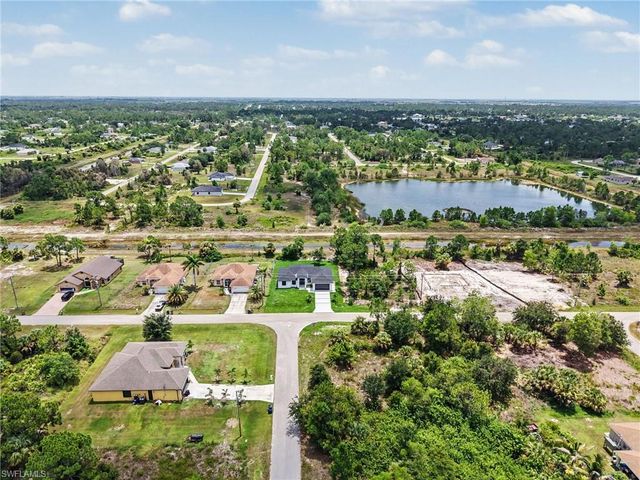 913 Joponica AVE S, Lehigh Acres, FL 33974