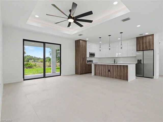 913 Joponica AVE S, Lehigh Acres, FL 33974