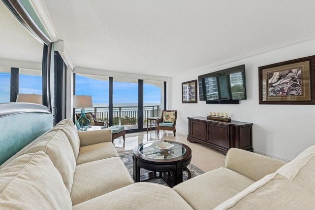 3000 N Ocean Drive 8-A, Singer Island, FL 33404