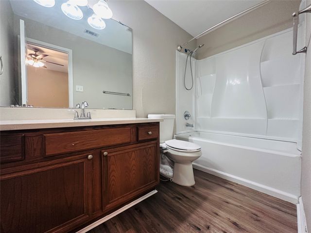 7513 Bryn Mawr Drive, Rowlett, TX 75089