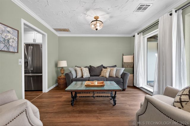 7306 E 85th Street, Tulsa, OK 74133