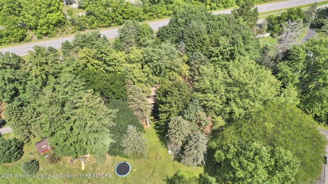 525 N Cedar Road, Mason, MI 48854
