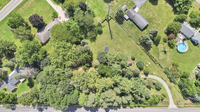525 N Cedar Road, Mason, MI 48854