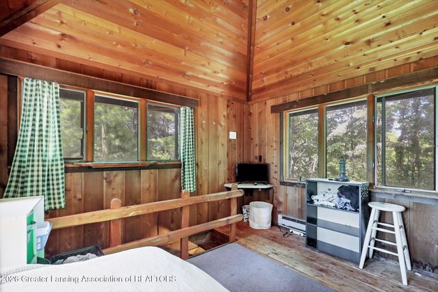 525 N Cedar Road, Mason, MI 48854