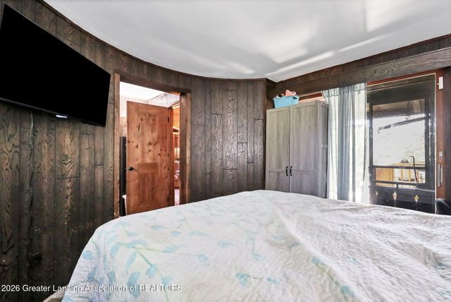 525 N Cedar Road, Mason, MI 48854
