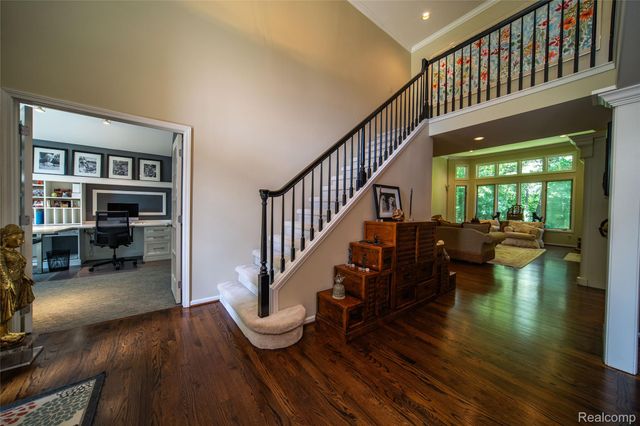7422 Autumn Hill Drive, West Bloomfield Charter Township, MI 48323