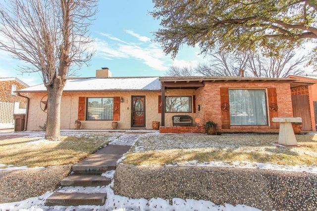 107 Canyon Dr, Big Spring, TX 79720