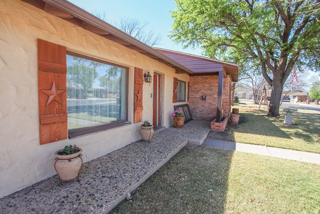 107 Canyon Dr, Big Spring, TX 79720