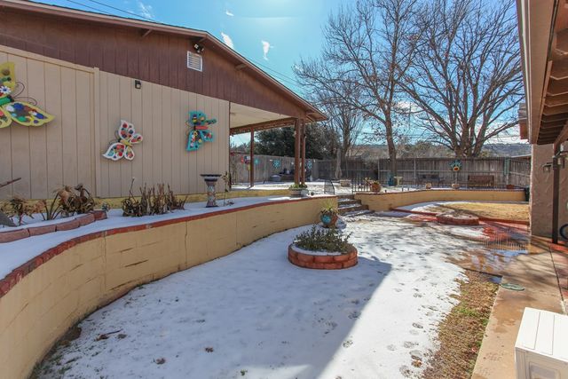 107 Canyon Dr, Big Spring, TX 79720