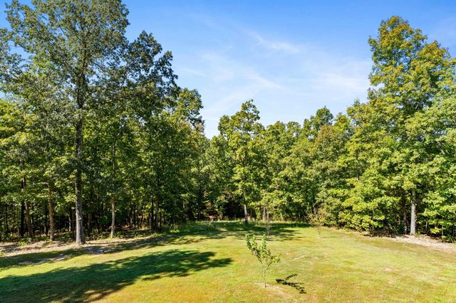 104 Jacobs Lane, Mountain View, AR 72560