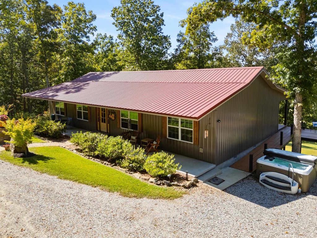 104 Jacobs Lane, Mountain View, AR 72560
