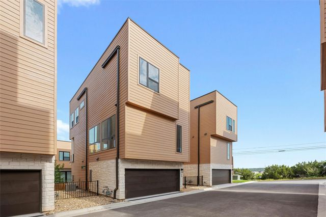 6821 Wolfcreek PASS 12, Austin, TX 78749
