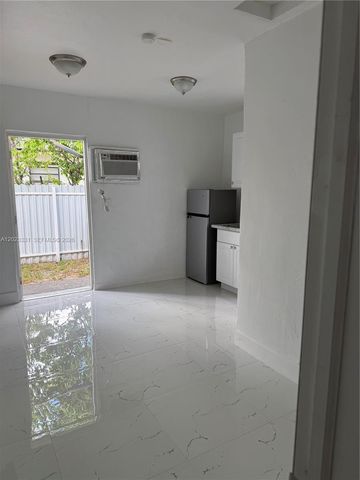 4871 W Flagler St 6, Miami, FL 33134