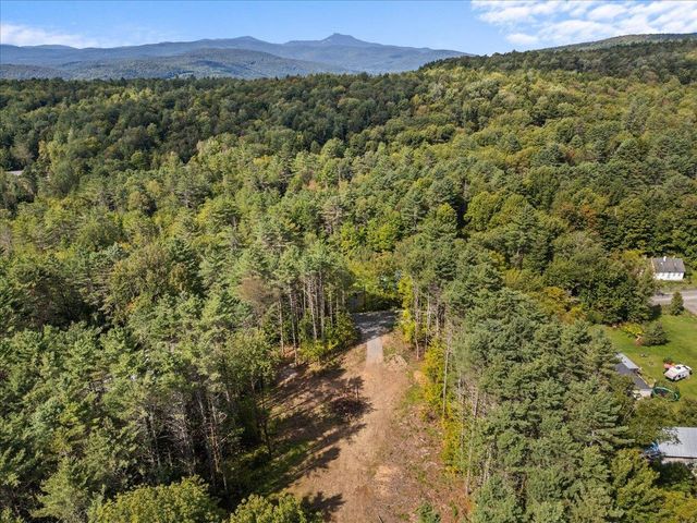 422 Center Road, Middlesex, VT 05602