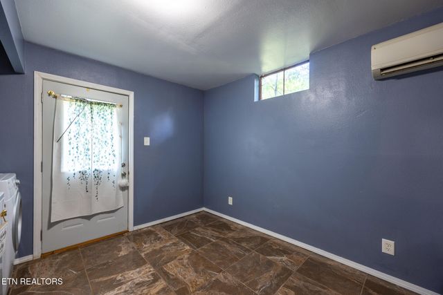 1113 Mccaslin Ave, Sweetwater, TN 37874