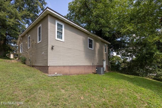 1113 Mccaslin Ave, Sweetwater, TN 37874