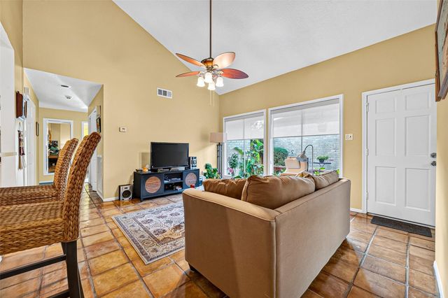 11042 Bellbrook Drive, Houston, TX 77096