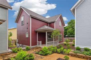 263 E 11th Street, Fayetteville, AR 72701