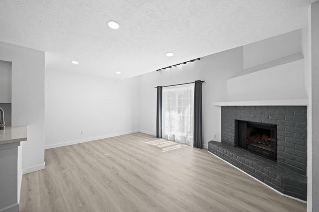 2800 Jeanetta Street 2402, Houston, TX 77063