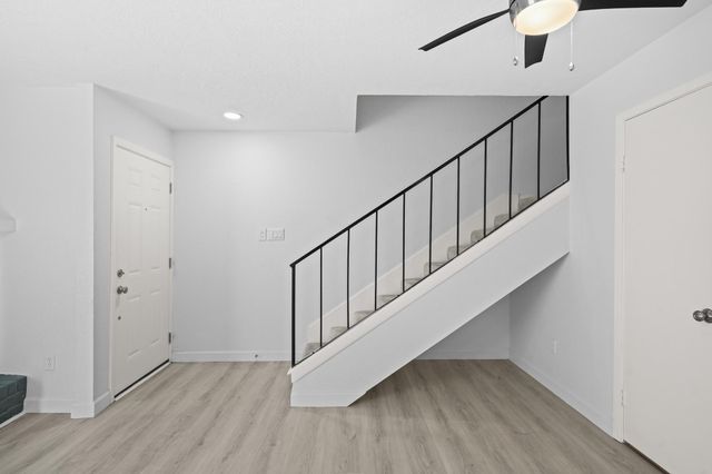 2800 Jeanetta Street 2402, Houston, TX 77063