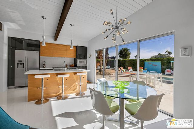 1155 E Adobe Way, Palm Springs, CA 92262