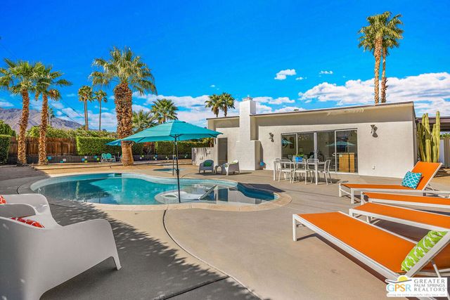 1155 E Adobe Way, Palm Springs, CA 92262