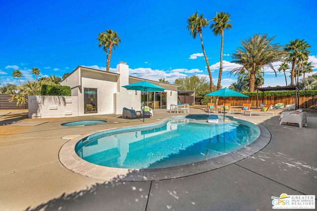 1155 E Adobe Way, Palm Springs, CA 92262