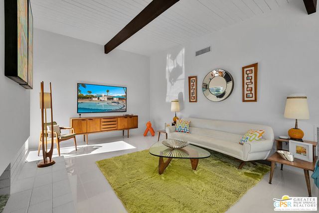 1155 E Adobe Way, Palm Springs, CA 92262