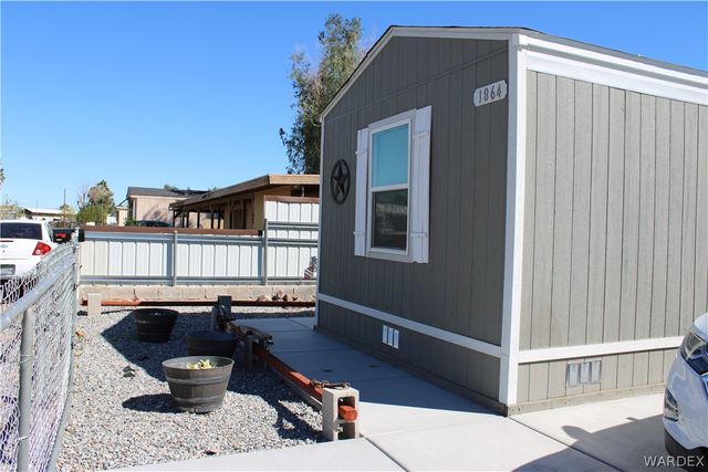 1864 El Dorado, Bullhead City, AZ 86442