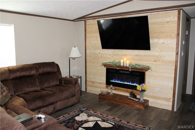 1864 El Dorado, Bullhead City, AZ 86442