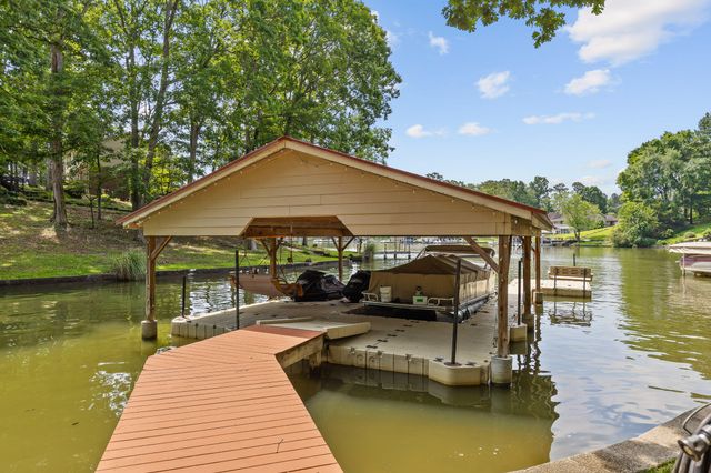 7325 Coastal Drive, Harrison, TN 37341