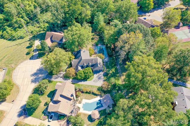 5 Calypso Court, Belleville, IL 62221