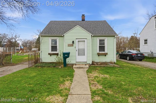 23241 Hill Avenue, Warren, MI 48091