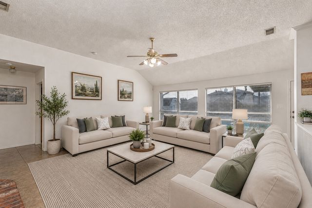 2812 Preston Creek, Mesquite, TX 75181