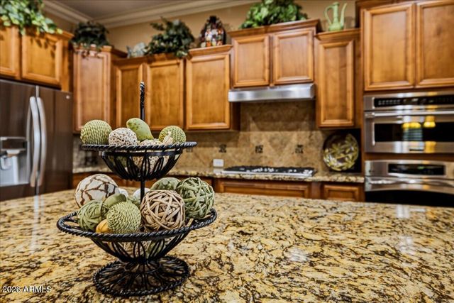 12655 W PALO BREA Lane, Peoria, AZ 85383