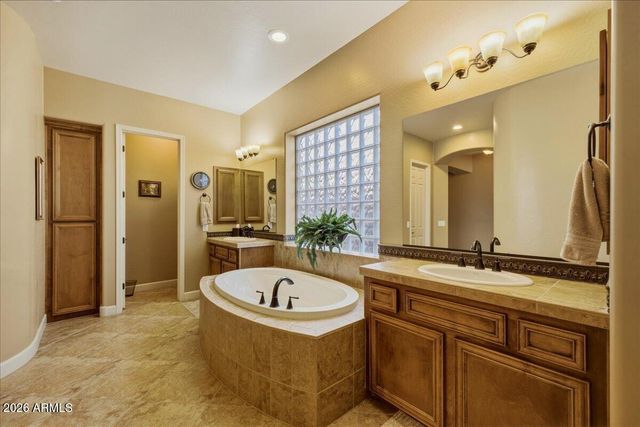12655 W PALO BREA Lane, Peoria, AZ 85383