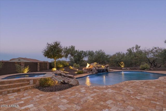12655 W PALO BREA Lane, Peoria, AZ 85383