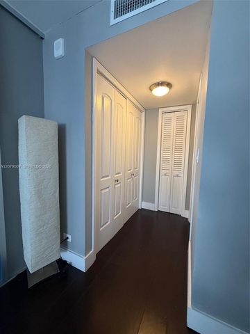 6039 Collins Avenue 1505, Miami Beach, FL 33140