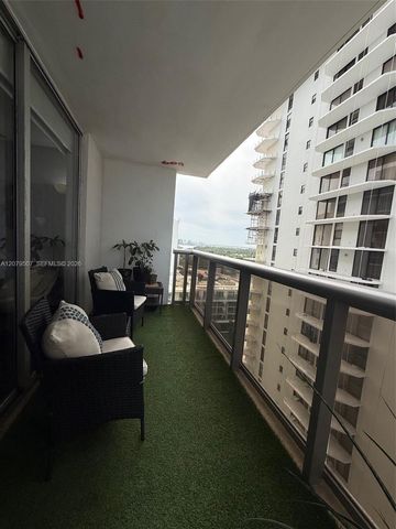 6039 Collins Avenue 1505, Miami Beach, FL 33140