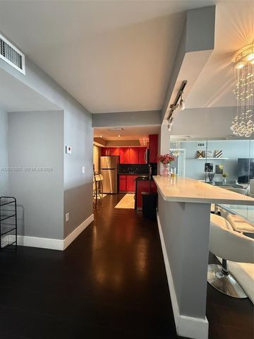 6039 Collins Avenue 1505, Miami Beach, FL 33140