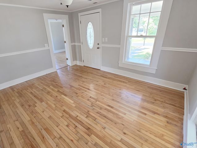304 Chestnut Street NE, Hartselle, AL 35640