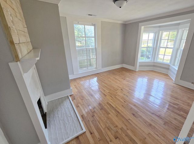 304 Chestnut Street NE, Hartselle, AL 35640