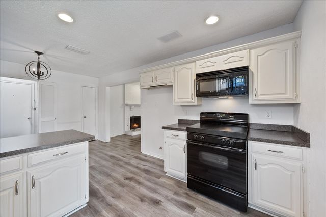 3227 Wichita Drive, Mesquite, TX 75149