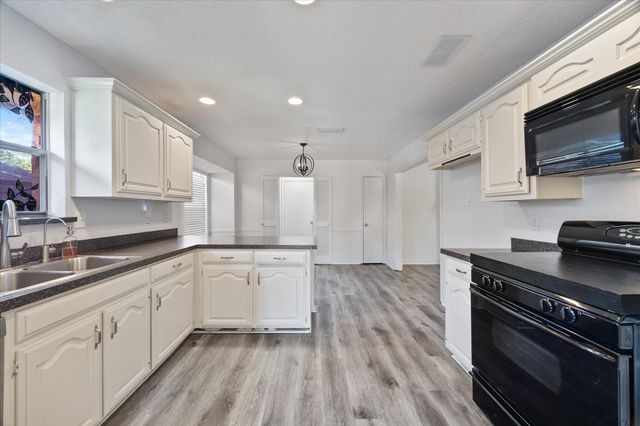 3227 Wichita Drive, Mesquite, TX 75149
