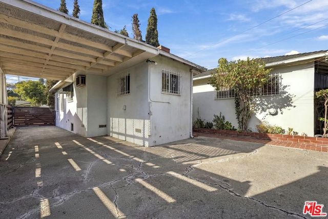 826 San Pascual Avenue, Los Angeles, CA 90042